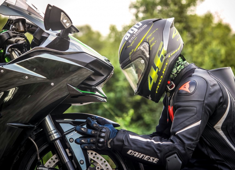 Verge Motorcycles Unveils Worlds First Production Motorcycle with Solid-State Battery: 10-Minute Charge Delivers 595km Range